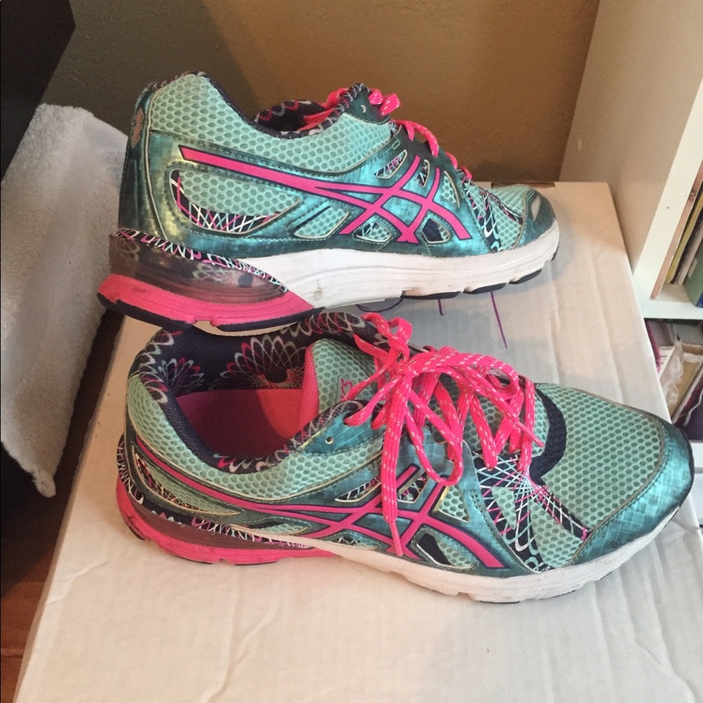 Asics 9½